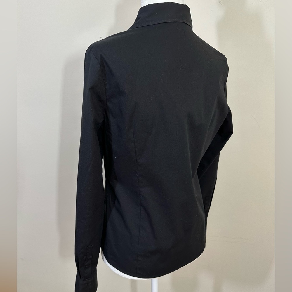 BCBGMAXAZRIA sz XL shirt in black with eyelet on the upper front - Picture 6 of 14